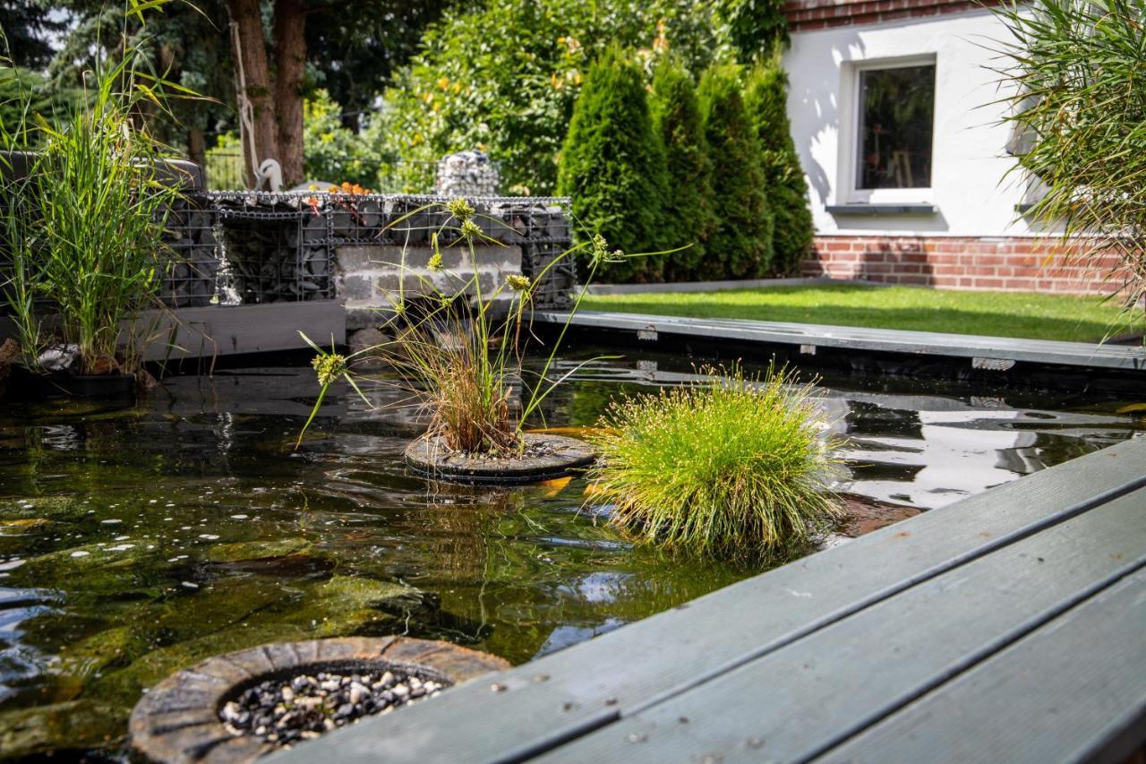 Unterschlupf Radeberg Mit Garten & Whirlpool Exterior photo